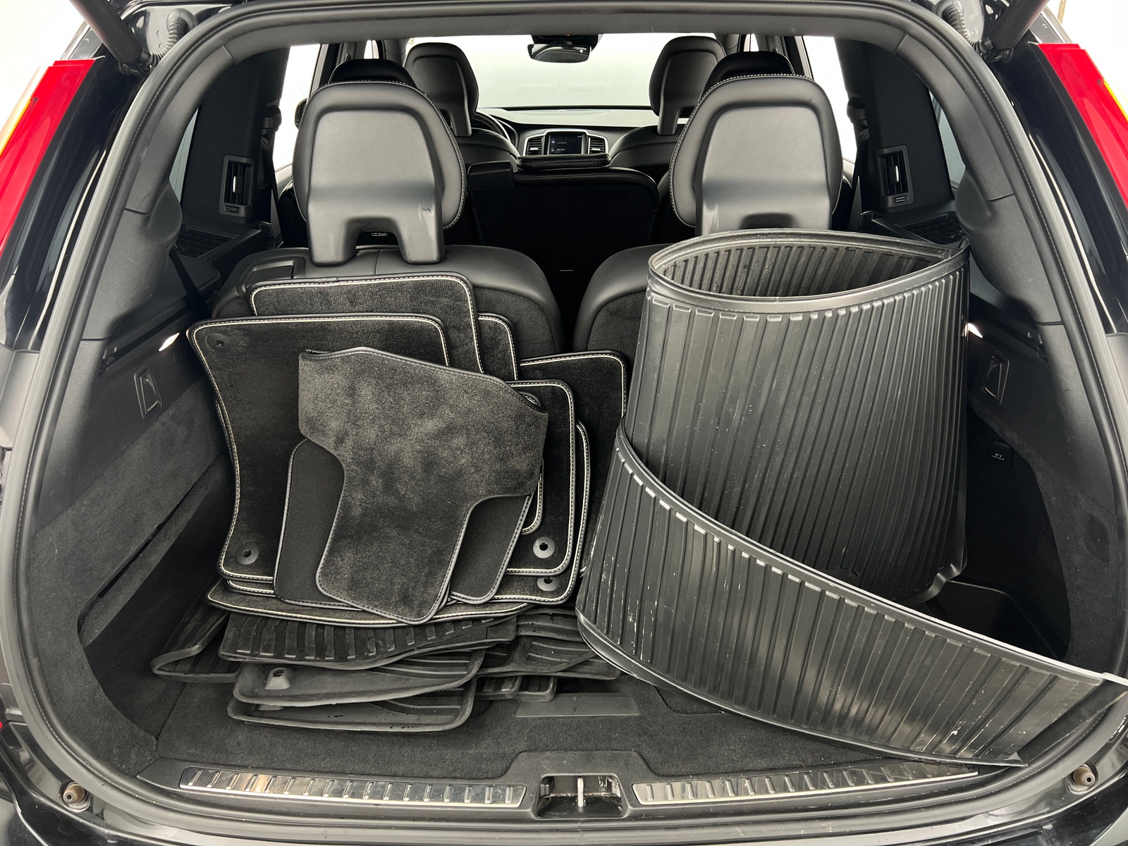 Thumbnail: 2018 Volvo XC90 - 6