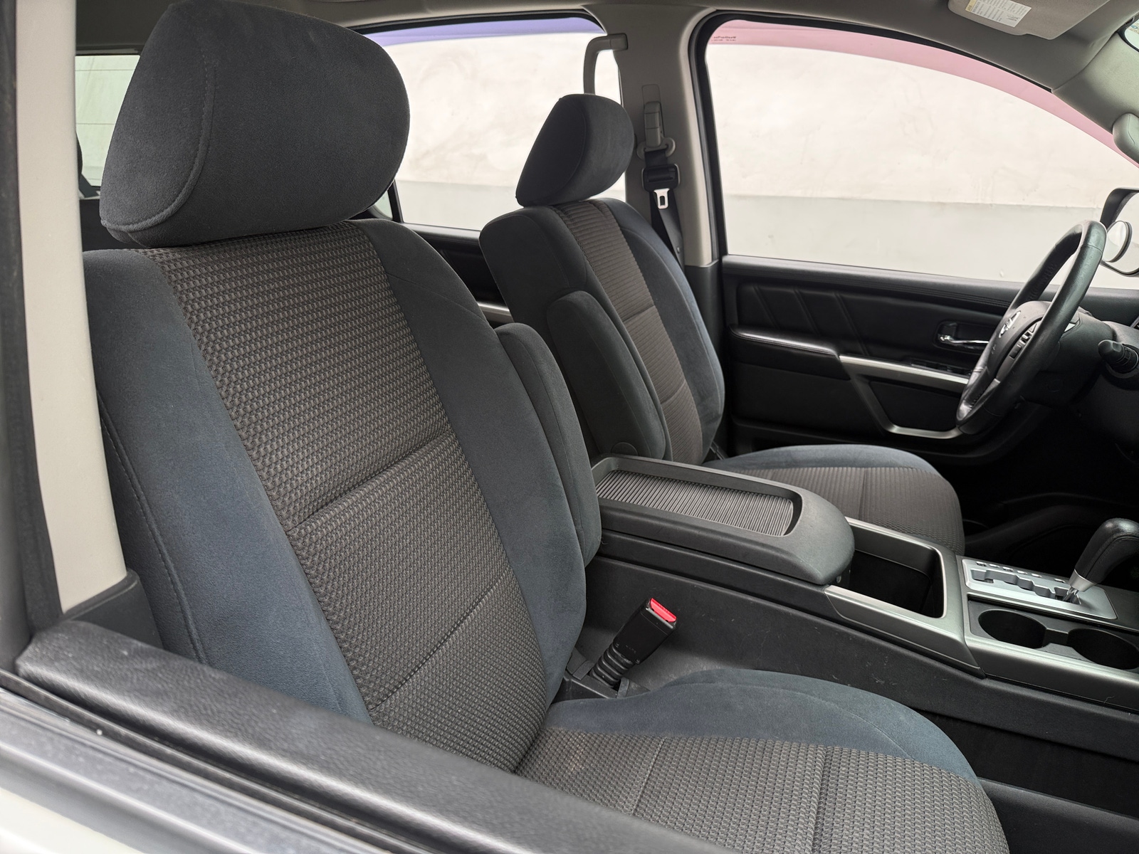 Thumbnail: 2015 Nissan Armada - 2