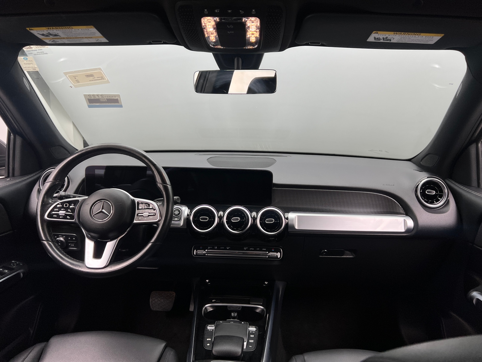 Thumbnail: 2022 Mercedes-Benz GLB - 2