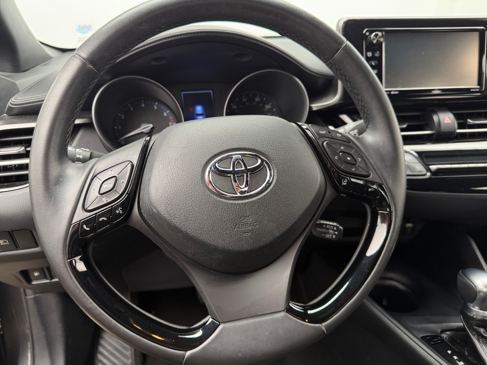 Thumbnail: 2018 Toyota C-HR - 5