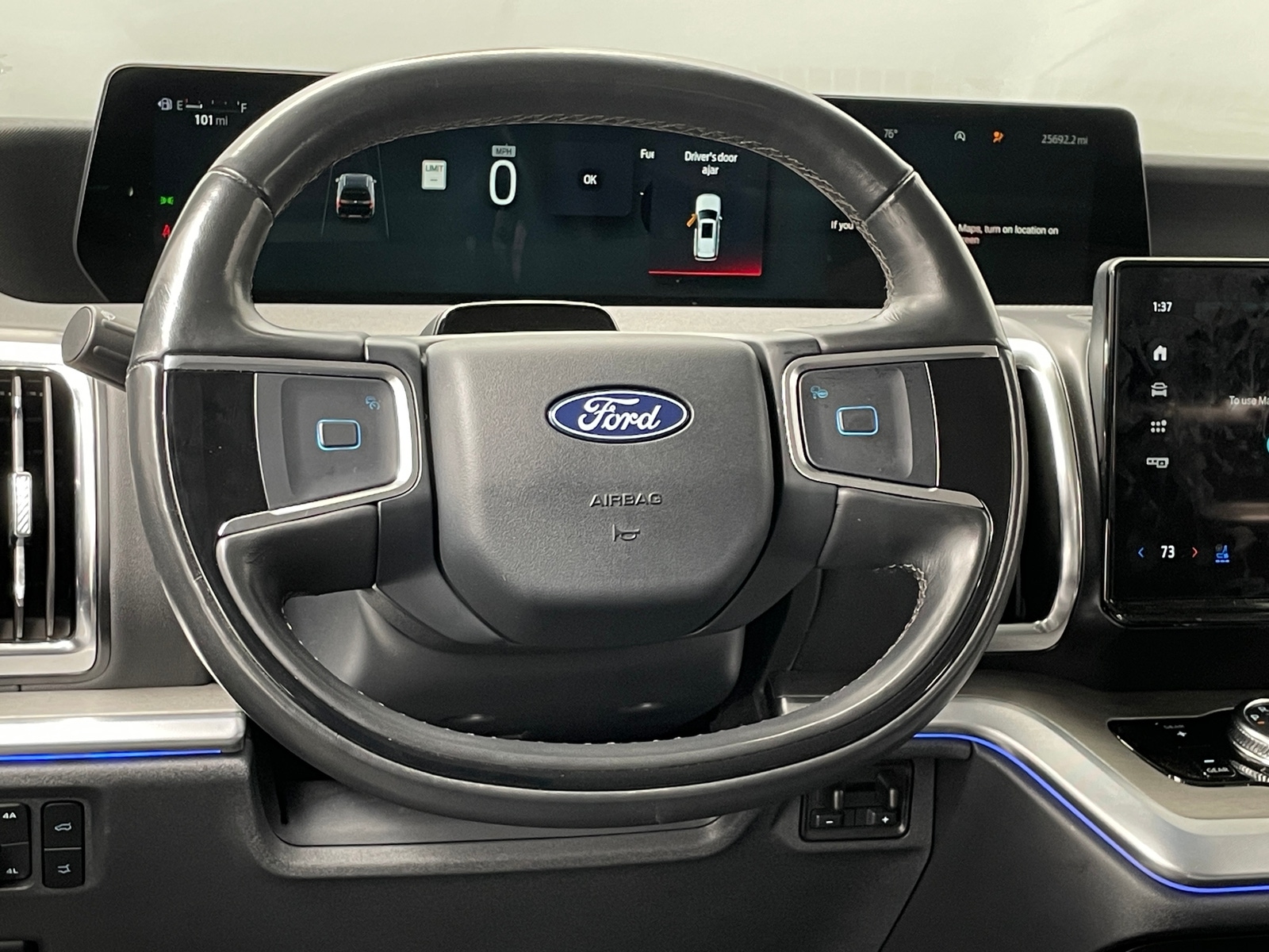 Thumbnail: 2025 Ford Expedition MAX - 4