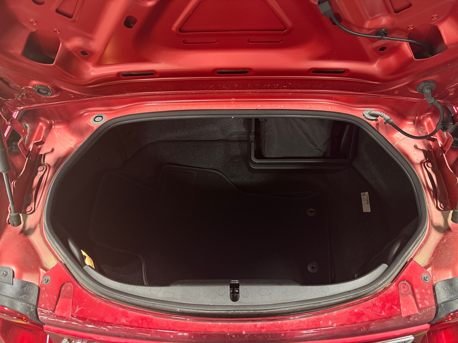 Thumbnail: 2019 Mazda MX-5 Miata - 5