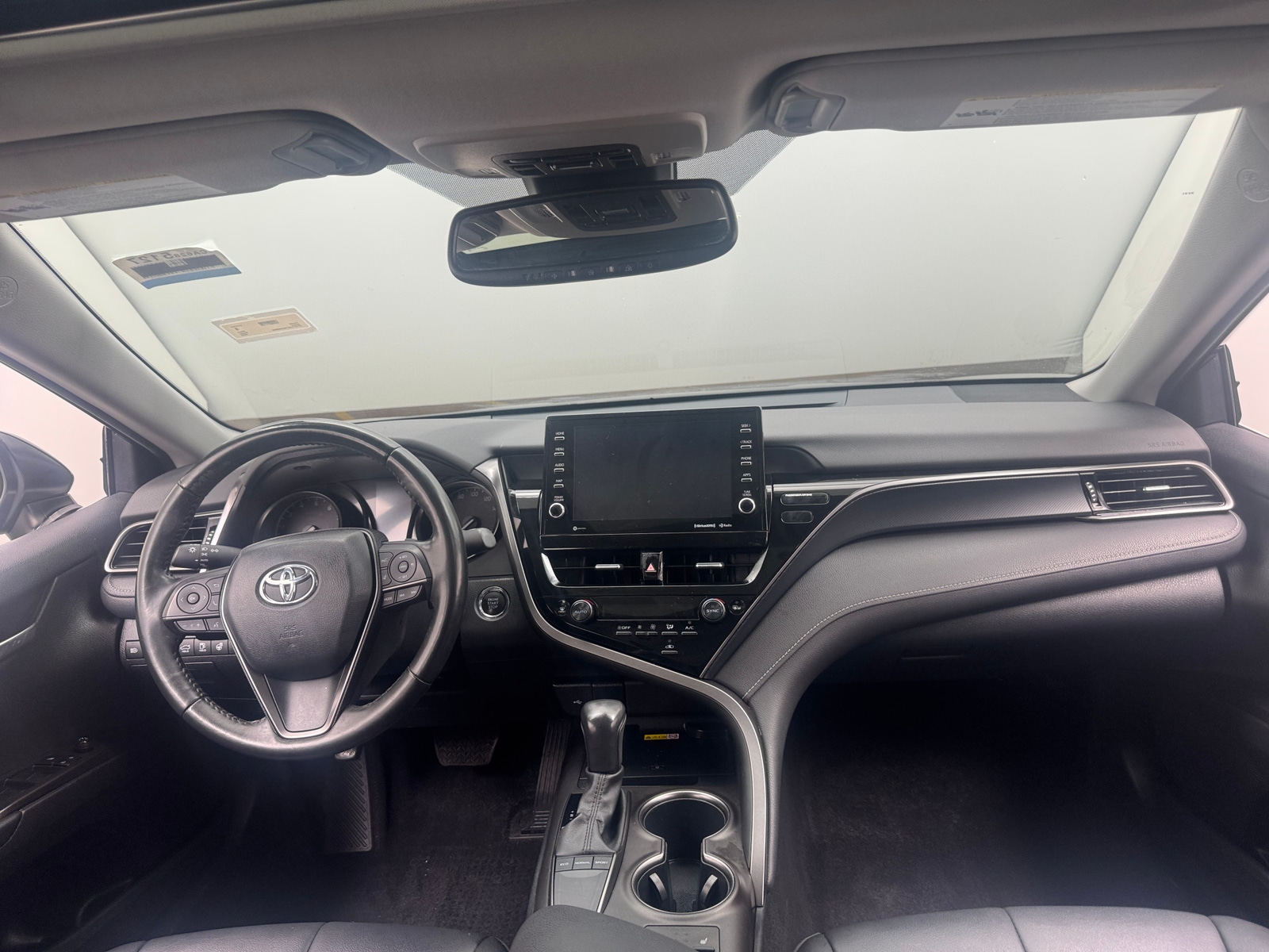 Thumbnail: 2022 Toyota Camry - 3