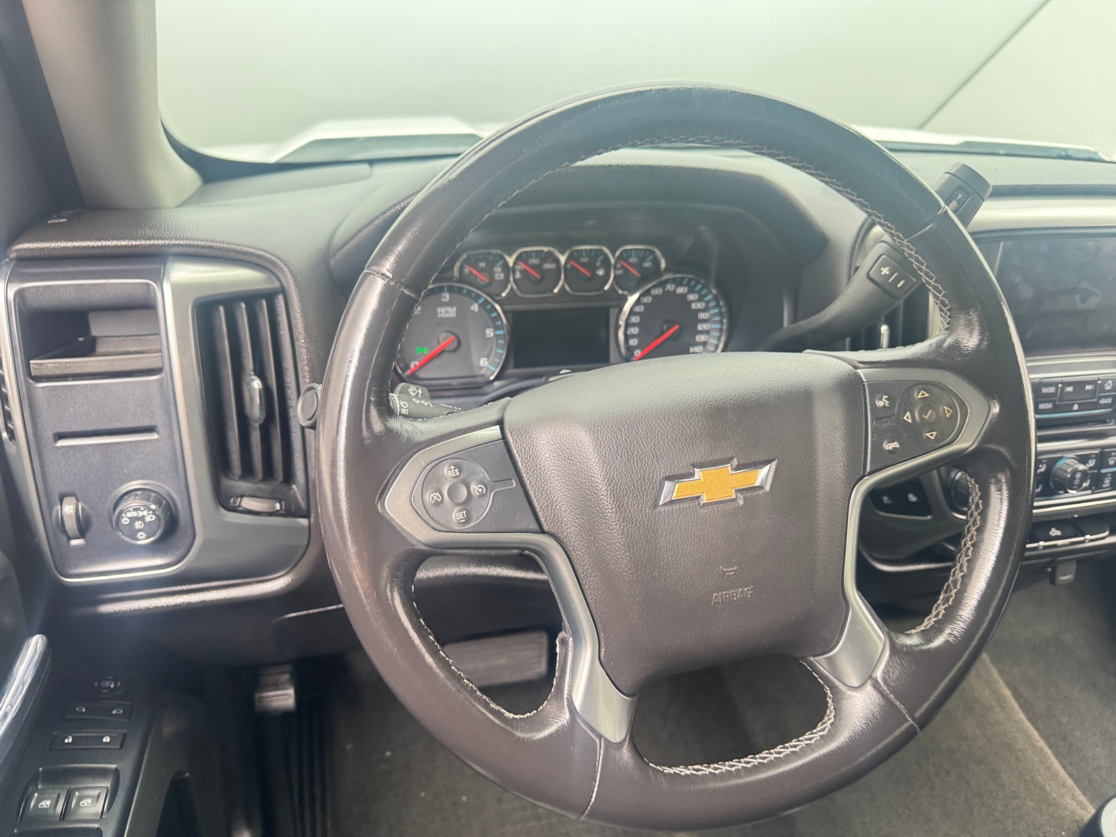 Thumbnail: 2018 Chevrolet Silverado 1500 - 5