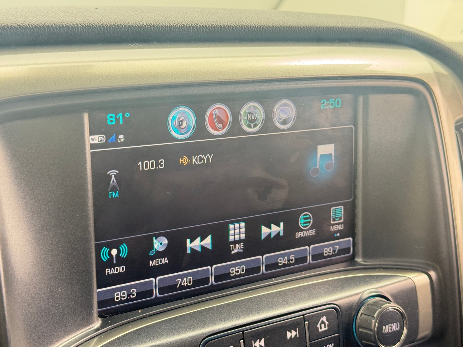 Thumbnail: 2018 Chevrolet Silverado 1500 - 4