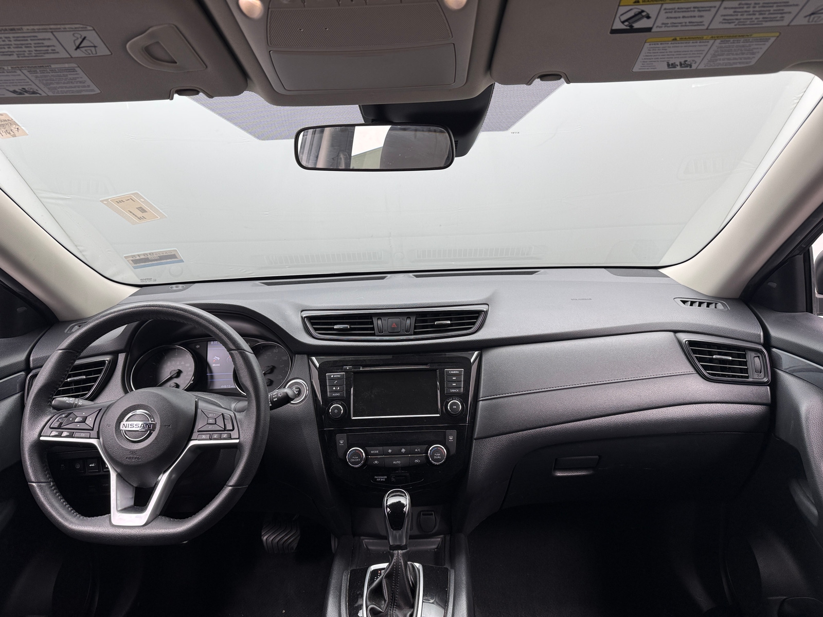 Thumbnail: 2019 Nissan Rogue - 3