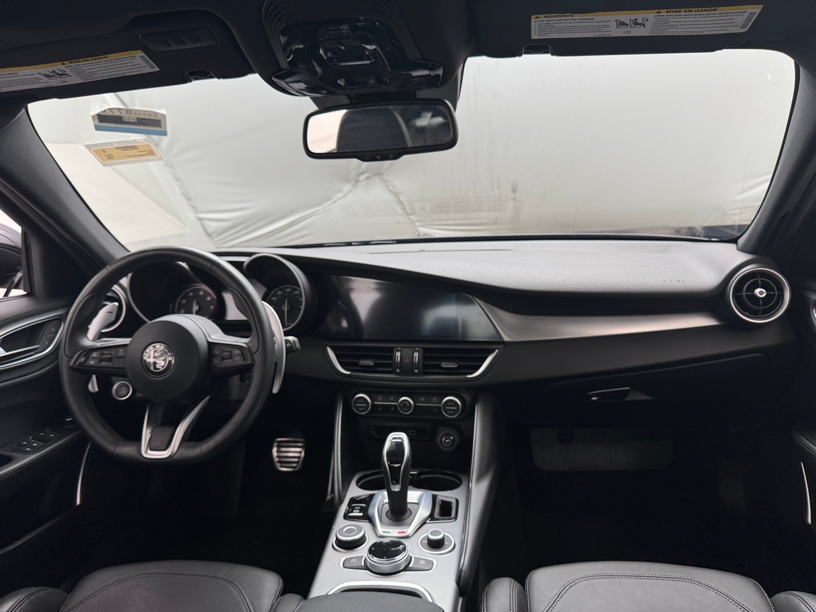 Thumbnail: 2023 Alfa Romeo Giulia - 2