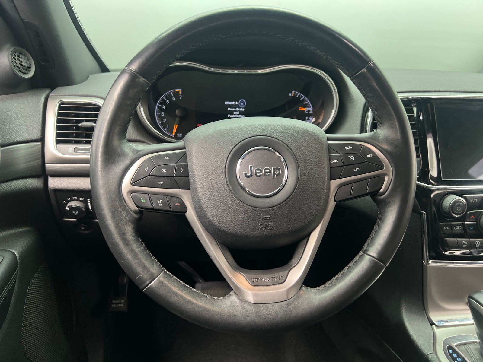 Thumbnail: 2019 Jeep Grand Cherokee - 5