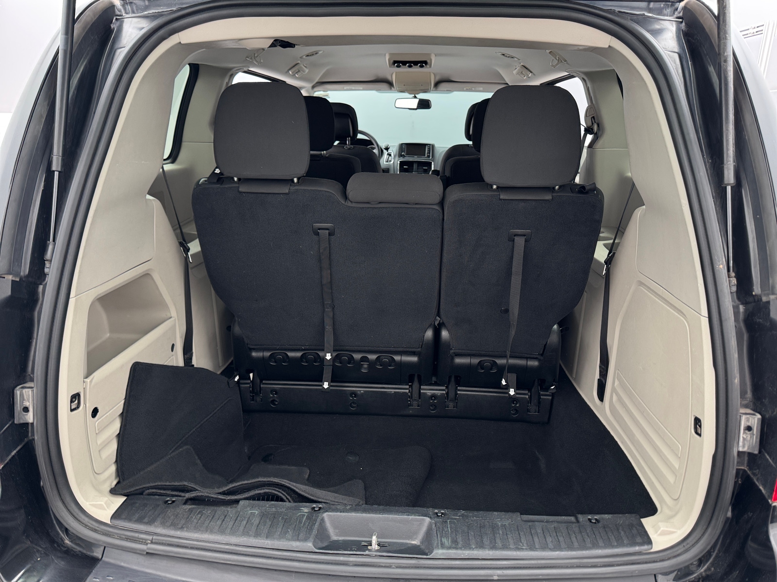 Thumbnail: 2018 Dodge Grand Caravan - 7