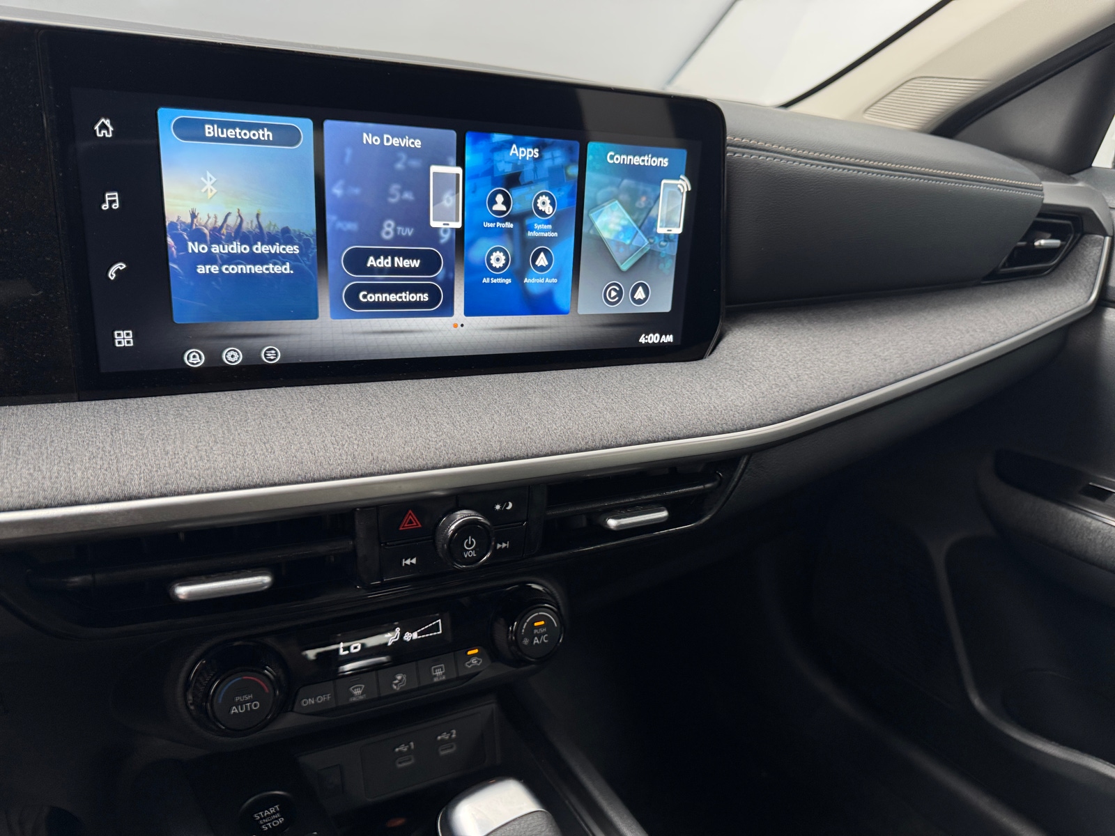 Thumbnail: 2026 Nissan Kicks - 4
