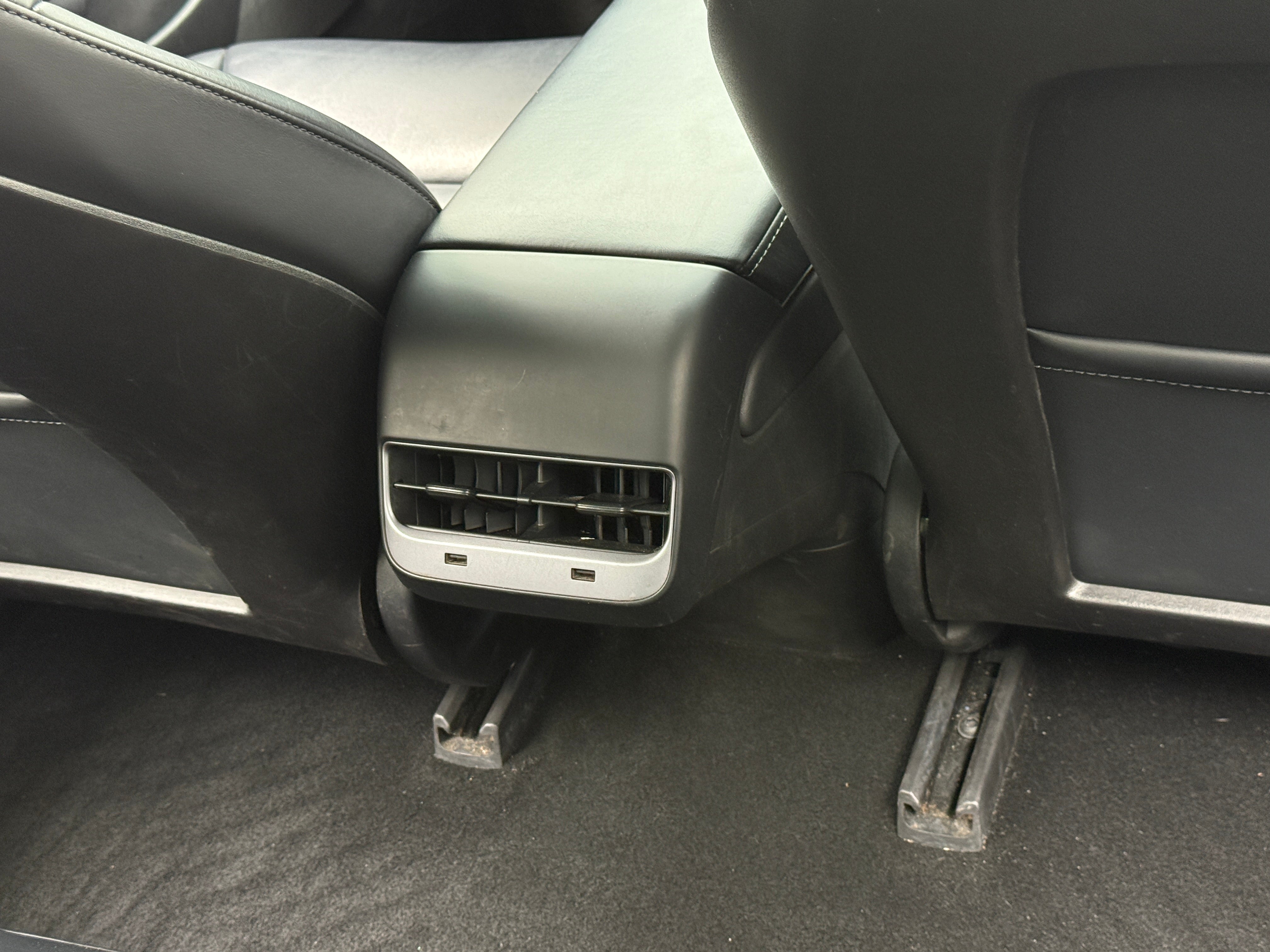 Used 2020 Tesla Model 3 Base with VIN 5YJ3E1EA3LF659668 for sale in Pewaukee, WI