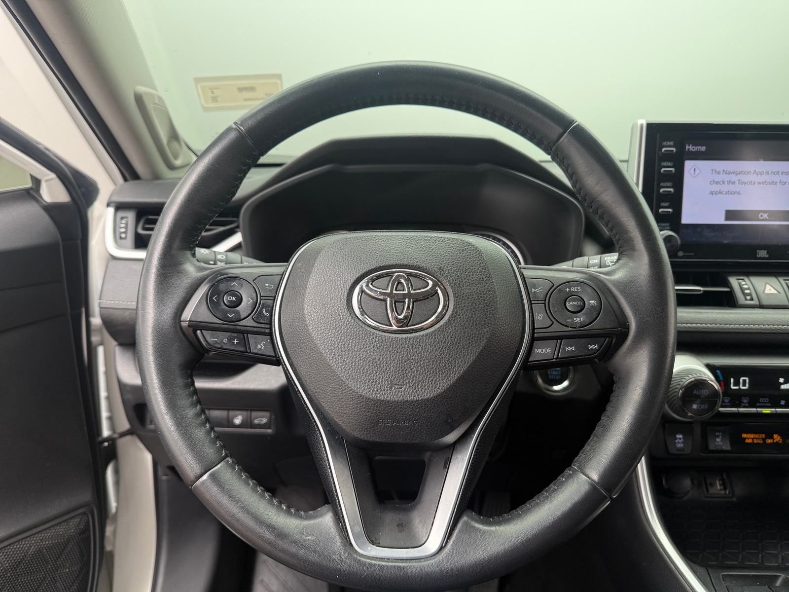 Thumbnail: 2019 Toyota RAV4 - 4