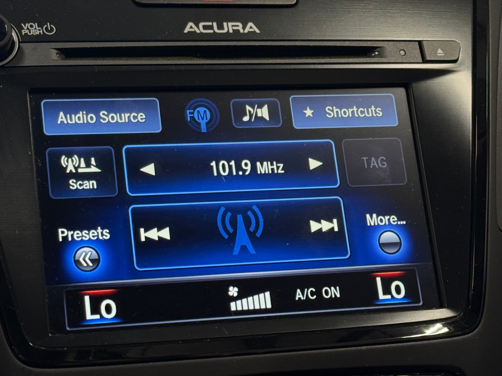 Thumbnail: 2017 Acura RDX - 3