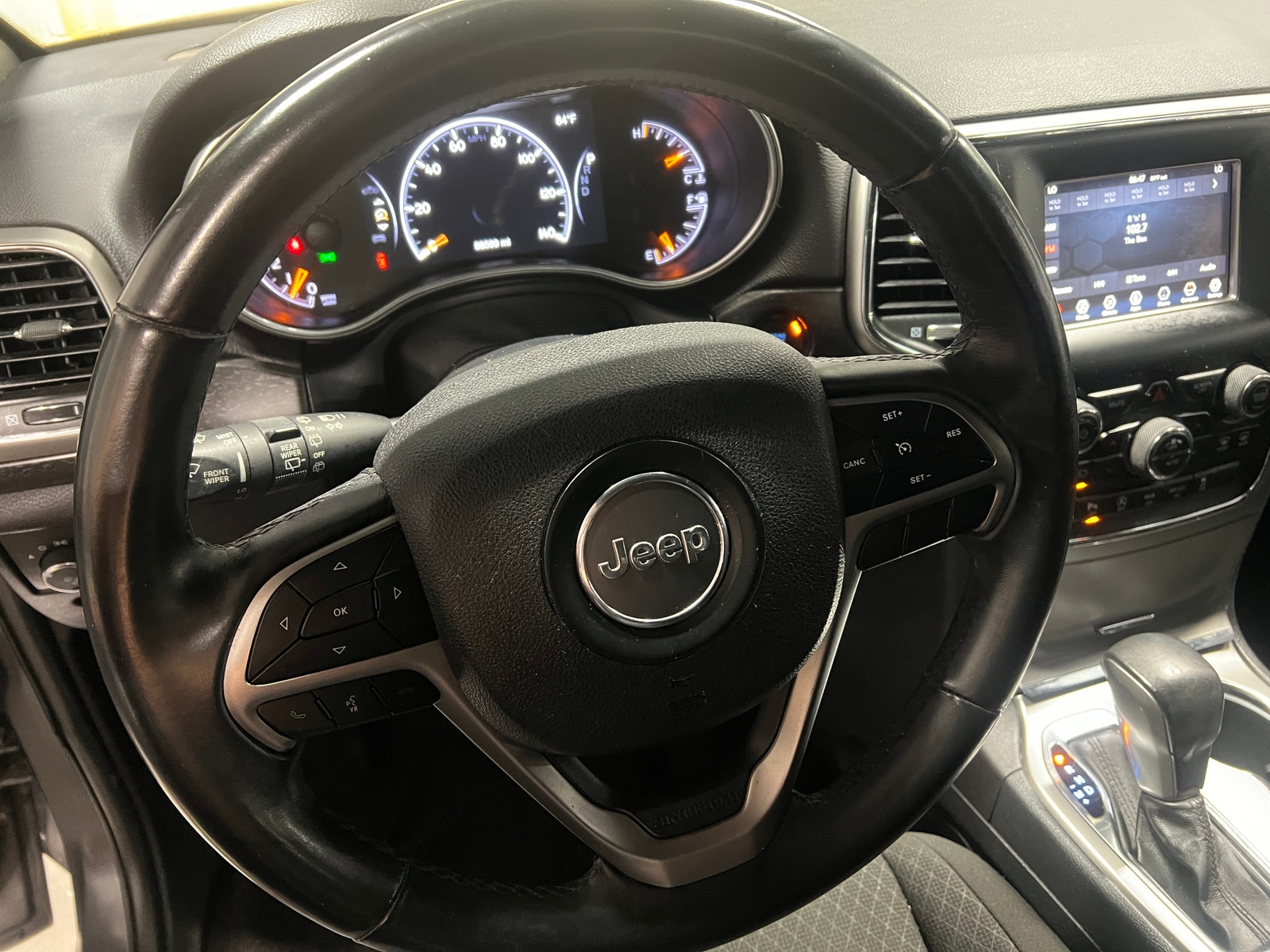 Thumbnail: 2018 Jeep Grand Cherokee - 5
