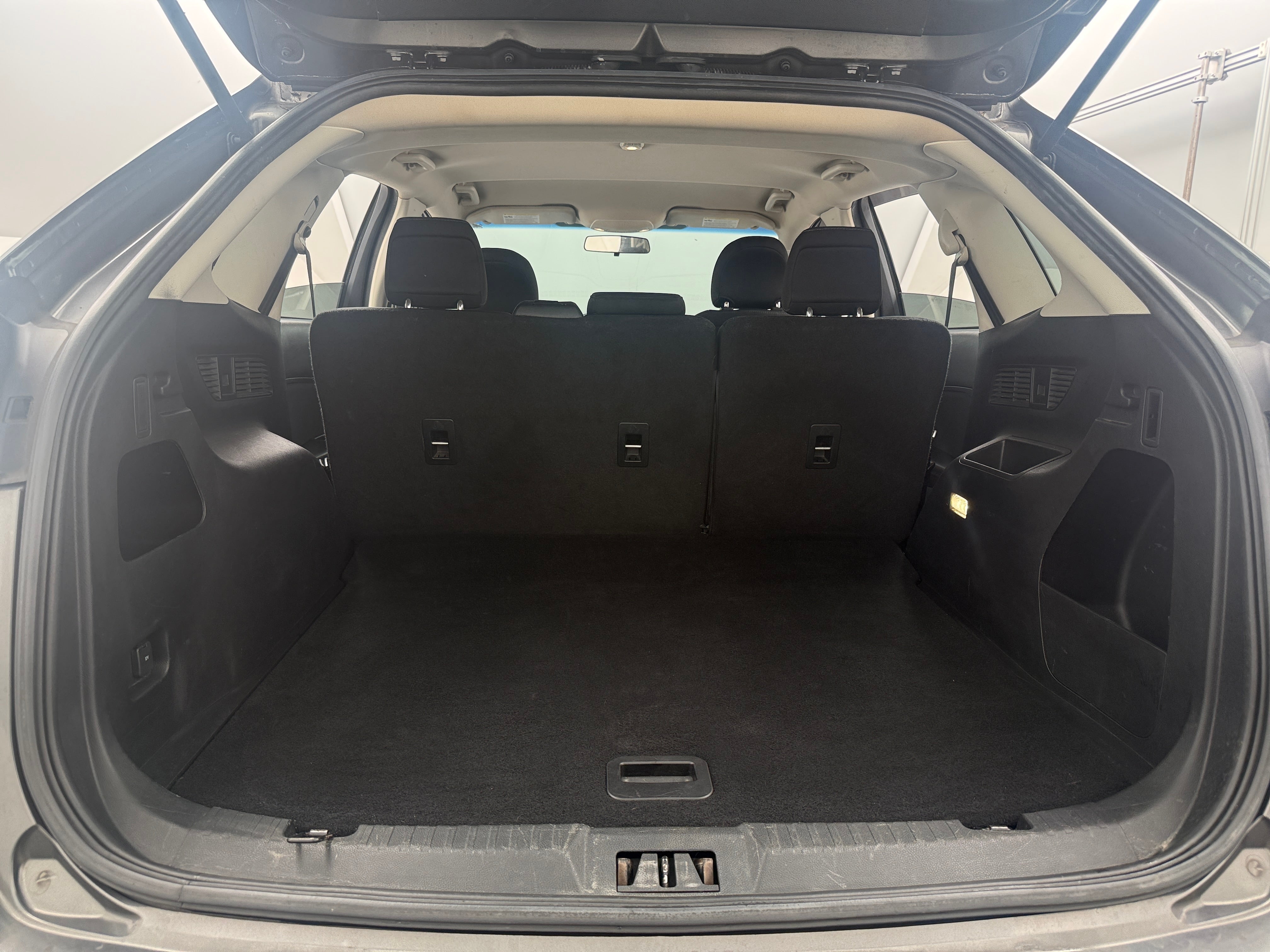 2018 Ford Edge SE - Photo 7