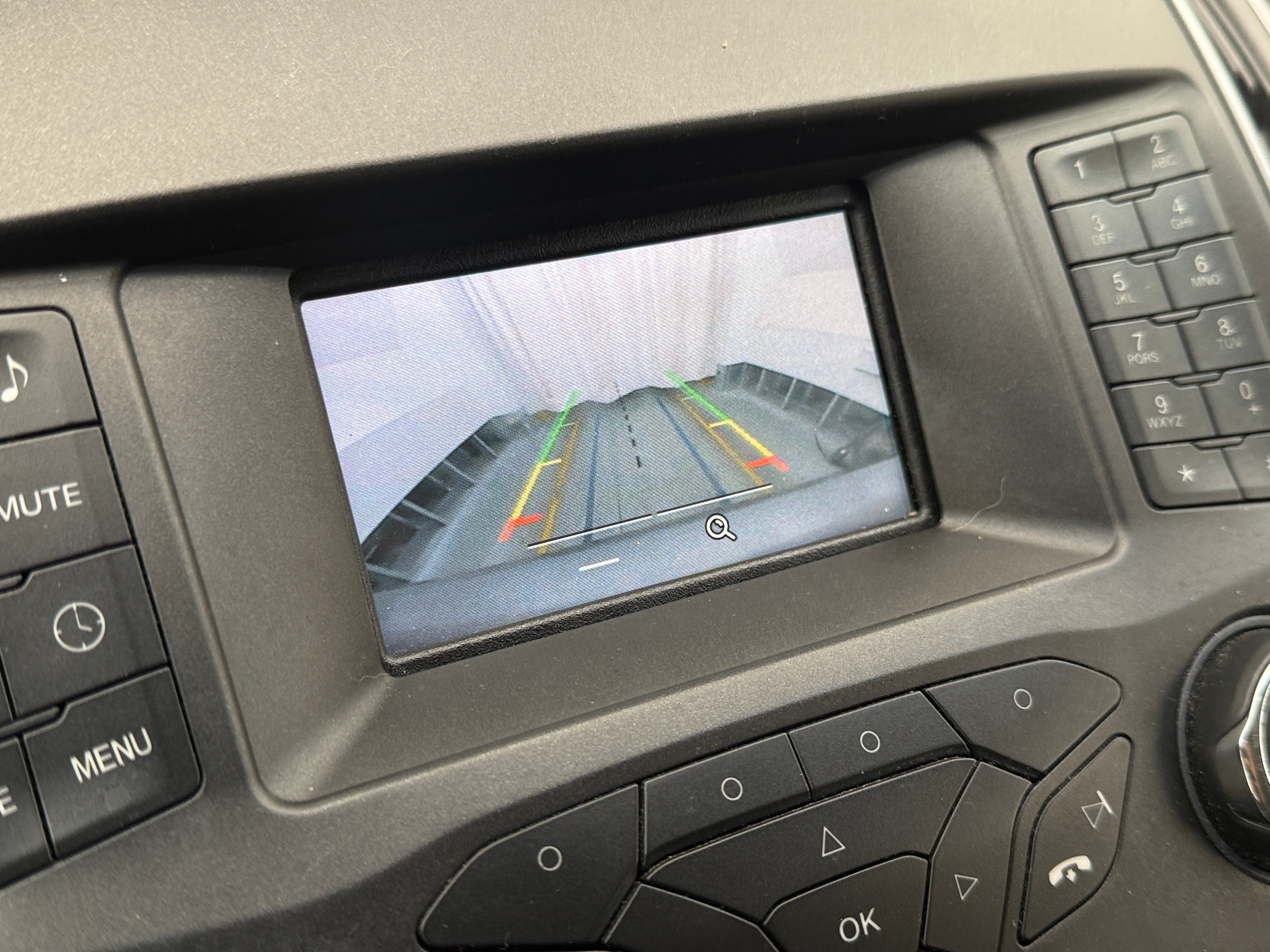 2018 Ford Edge SE - Photo 12
