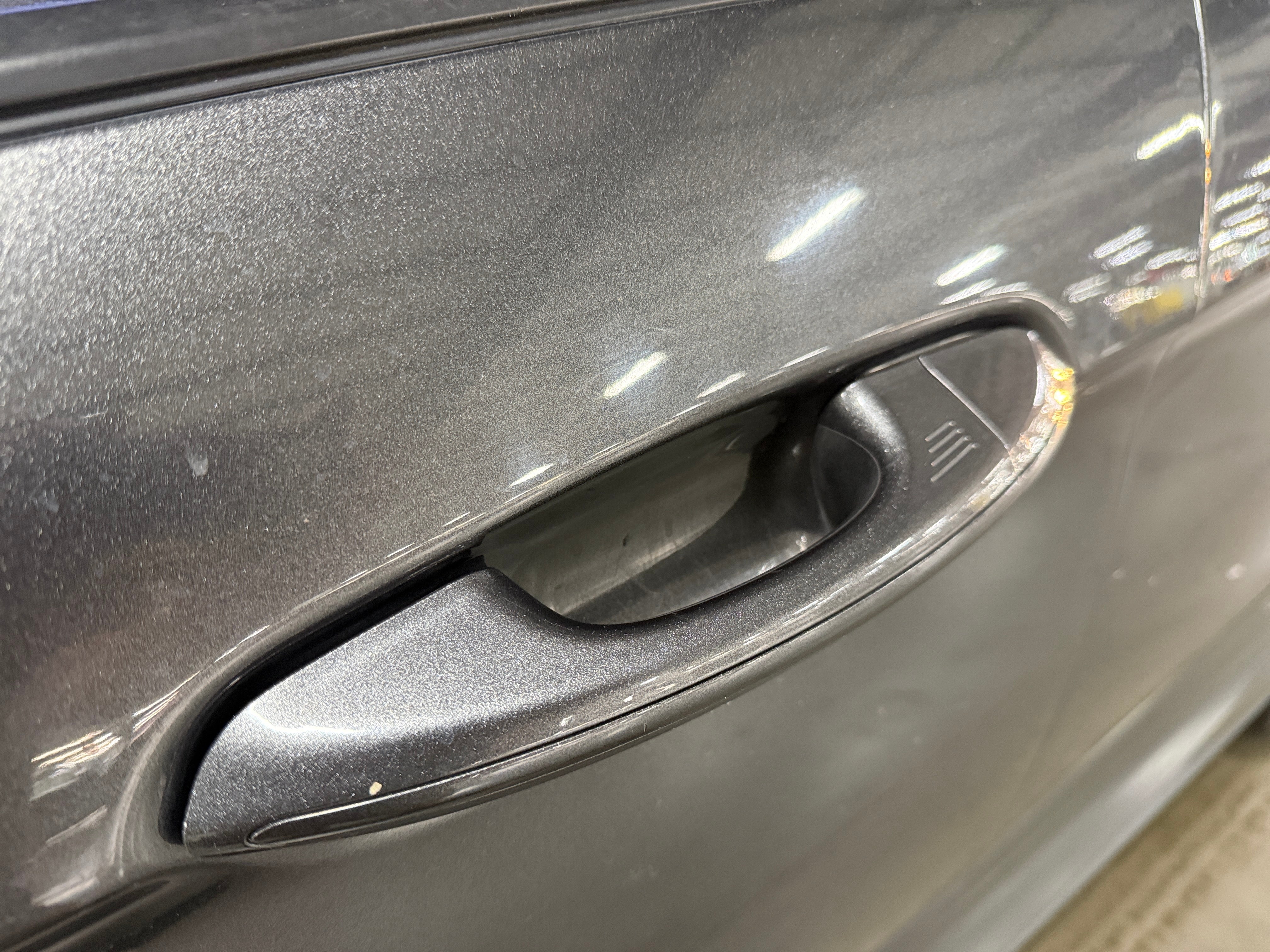 2018 Ford Edge SE - Photo 18