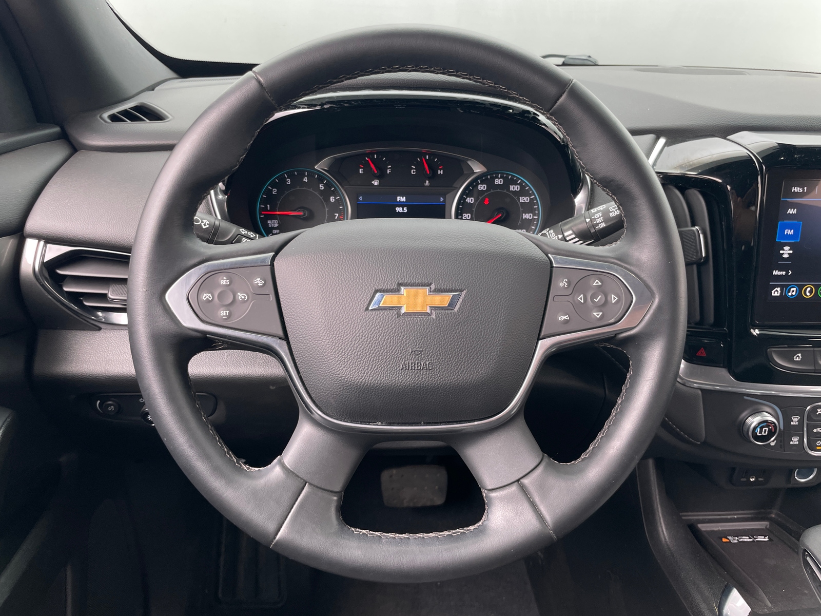 Thumbnail: 2023 Chevrolet Traverse - 5