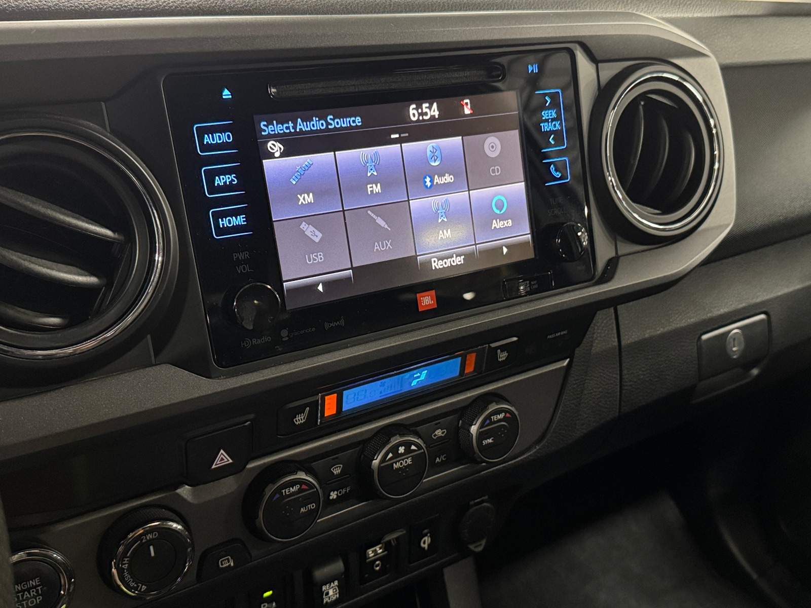 Thumbnail: 2019 Toyota Tacoma - 4