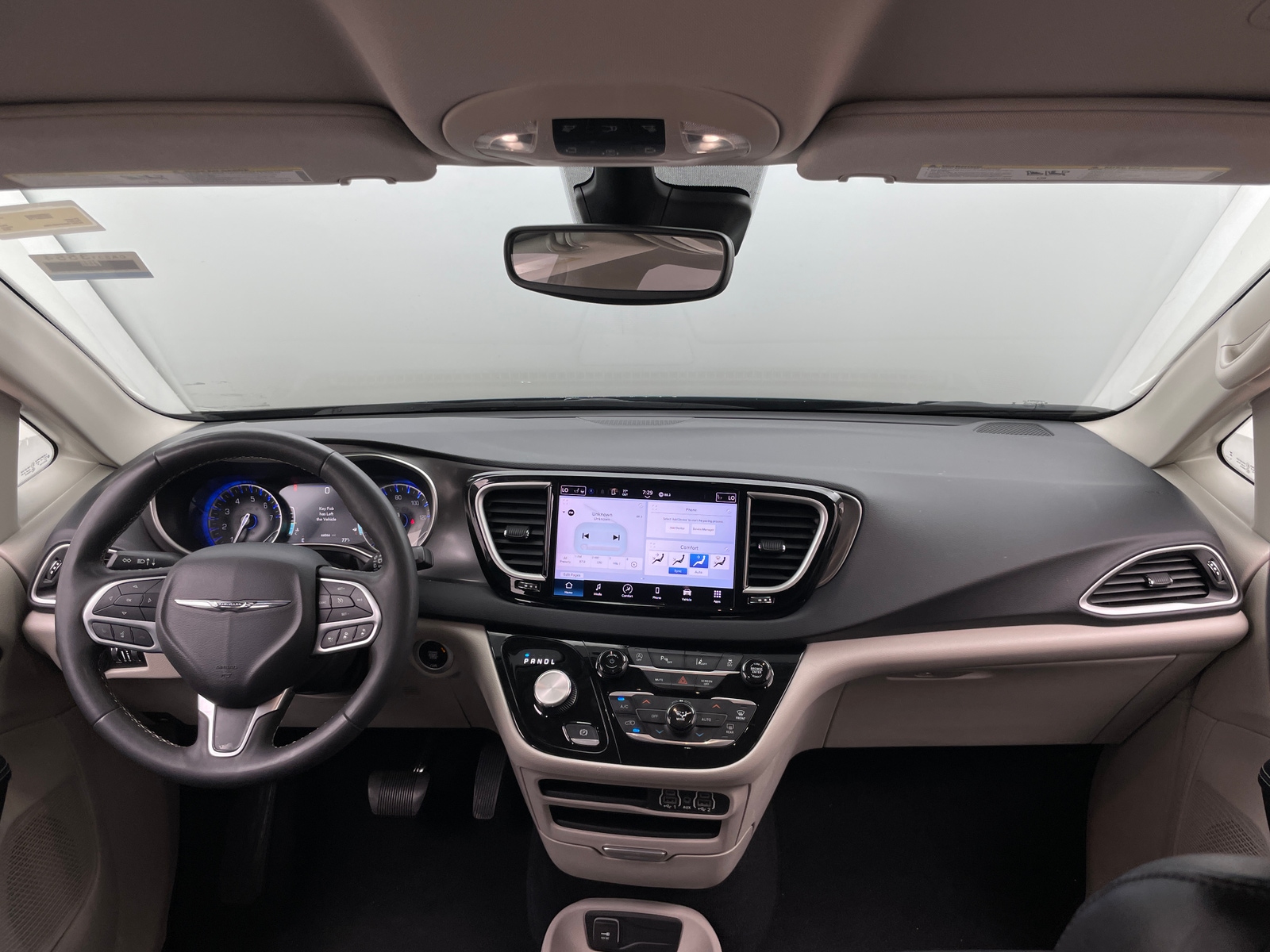 Thumbnail: 2023 Chrysler Pacifica - 2