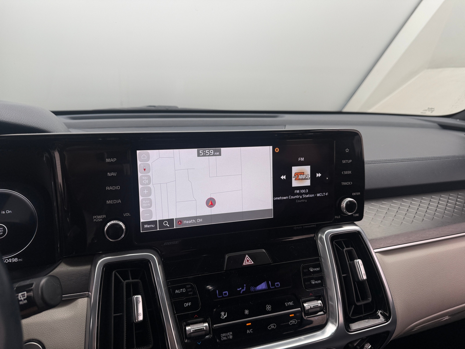 Thumbnail: 2023 Kia Sorento - 3