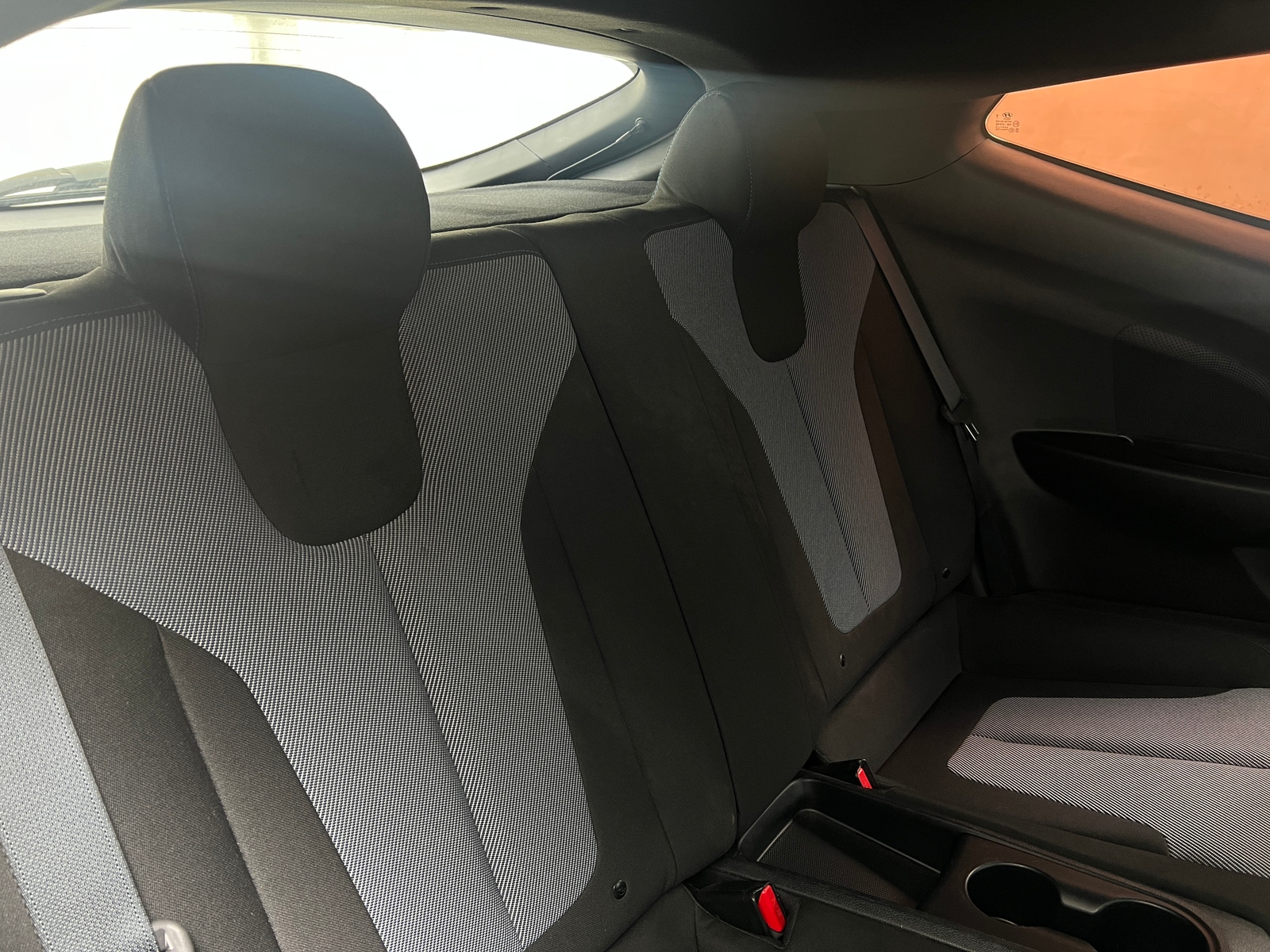 Thumbnail: 2019 Hyundai Veloster - 6