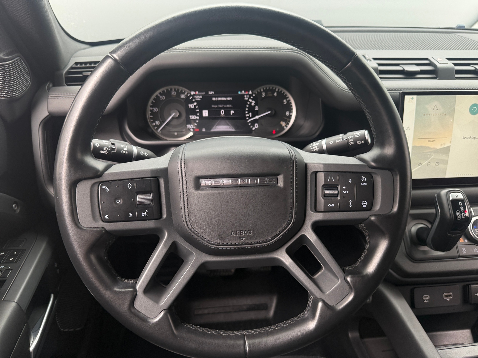 Thumbnail: 2023 Land Rover Defender - 4