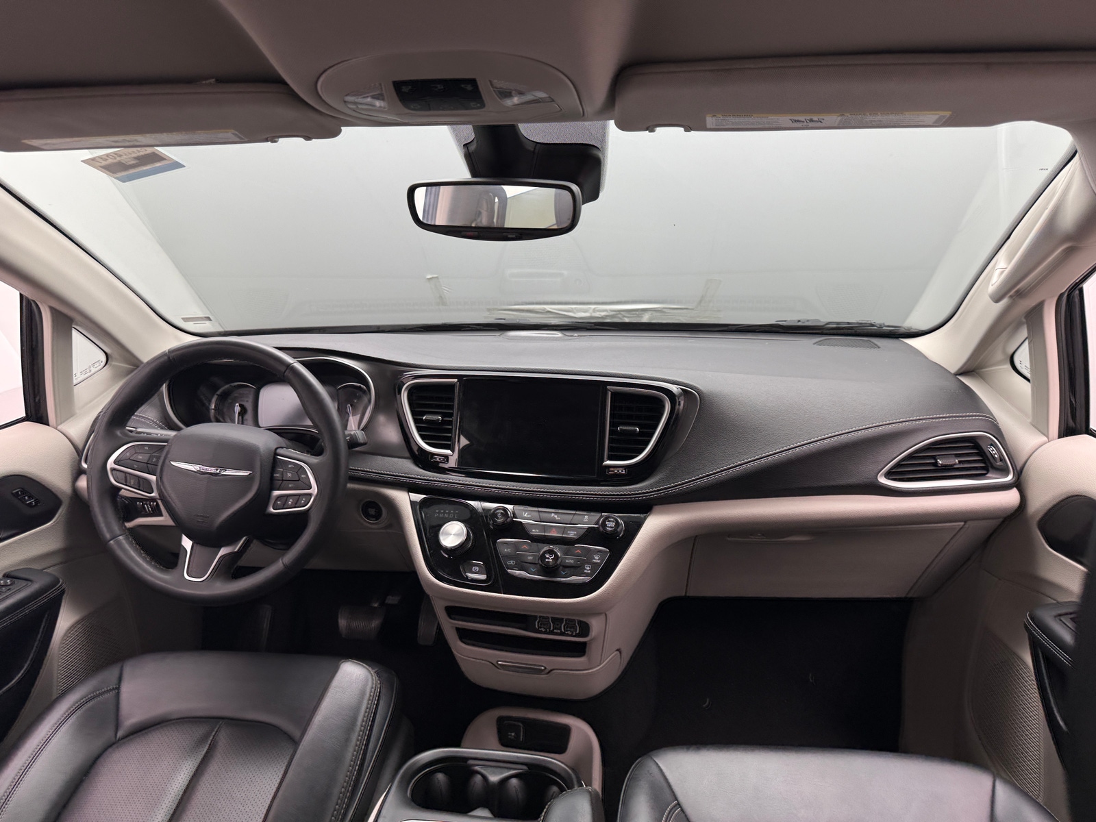 Thumbnail: 2024 Chrysler Pacifica - 2