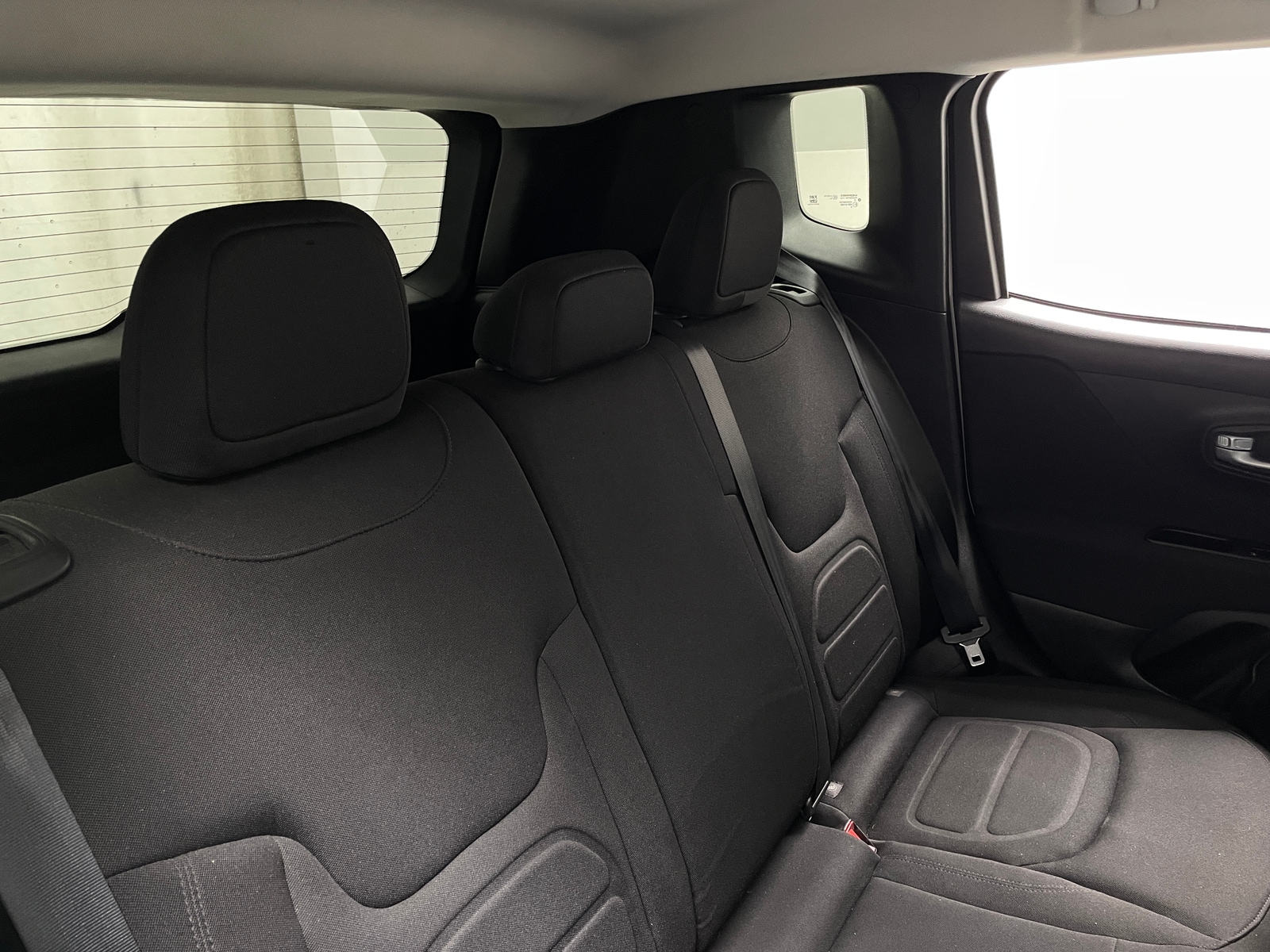 Thumbnail: 2020 Jeep Renegade - 6