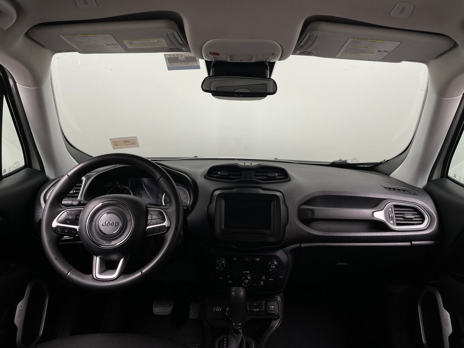 Thumbnail: 2020 Jeep Renegade - 3