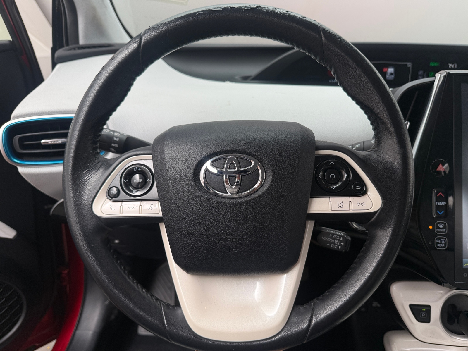 Thumbnail: 2017 Toyota Prius Prime - 5