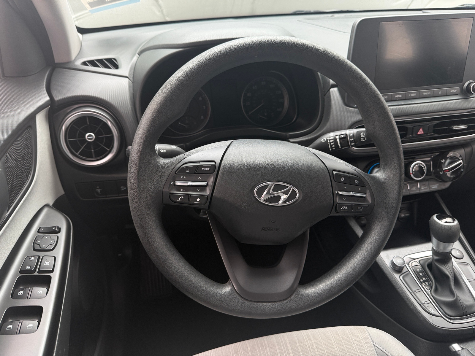 Thumbnail: 2023 Hyundai Kona - 5