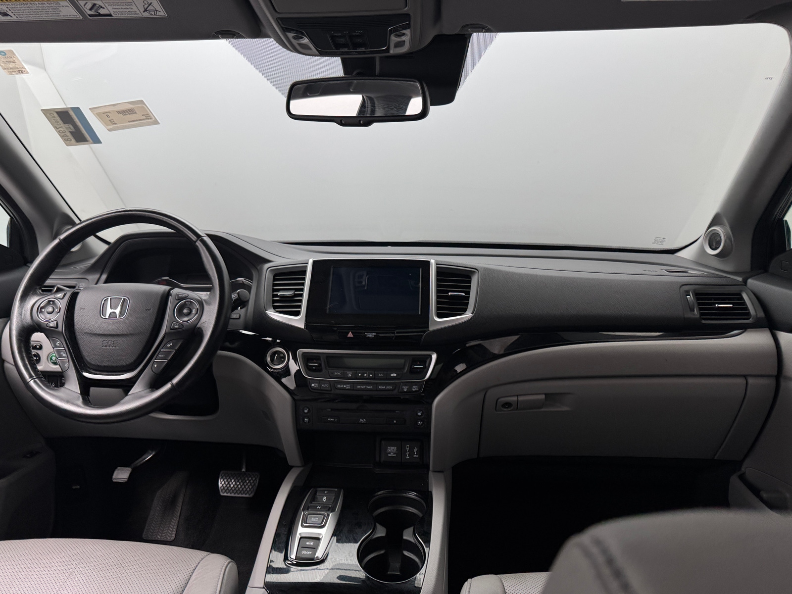 Thumbnail: 2017 Honda Pilot - 2