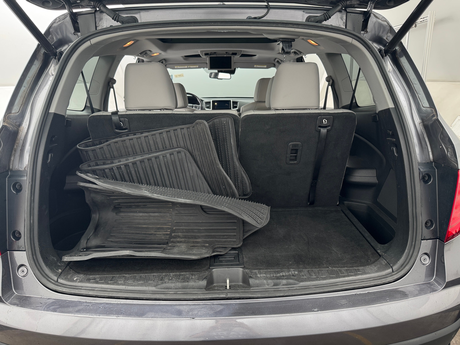 Thumbnail: 2017 Honda Pilot - 6