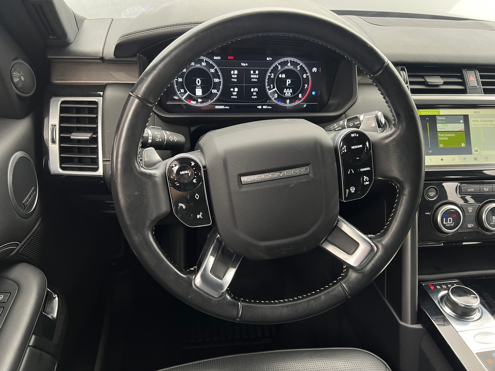 Thumbnail: 2019 Land Rover Discovery - 4