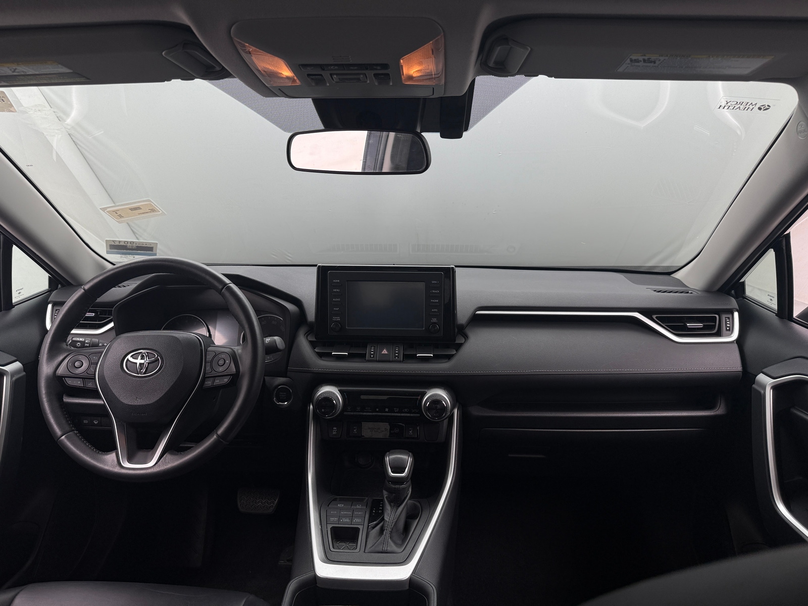 Thumbnail: 2019 Toyota RAV4 - 3