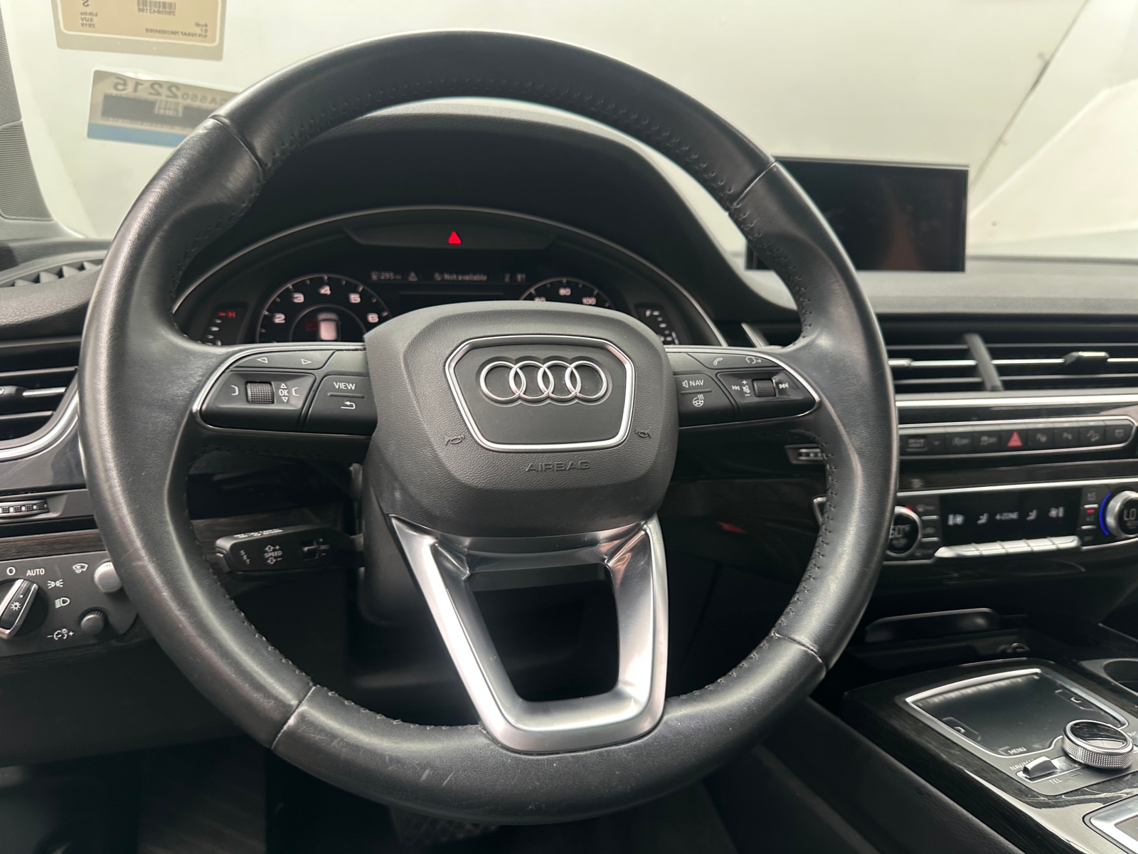 Thumbnail: 2019 Audi Q7 - 4