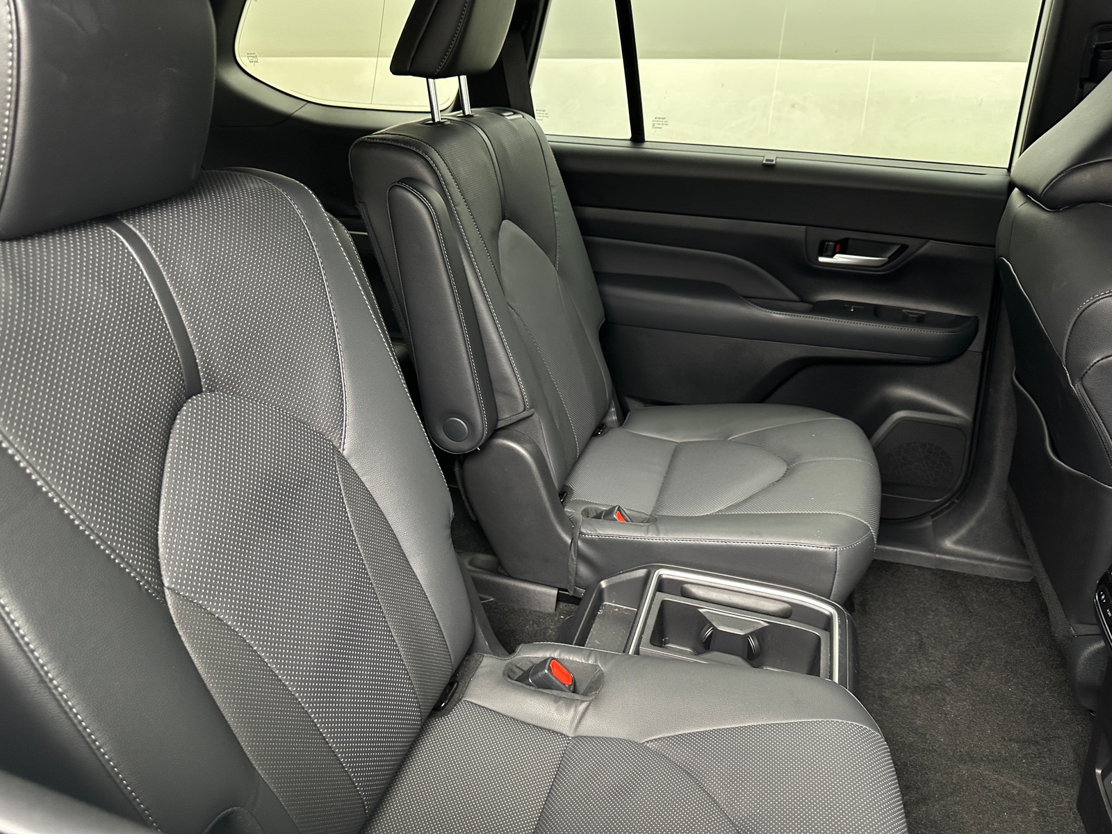 Thumbnail: 2026 Toyota Grand Highlander - 5
