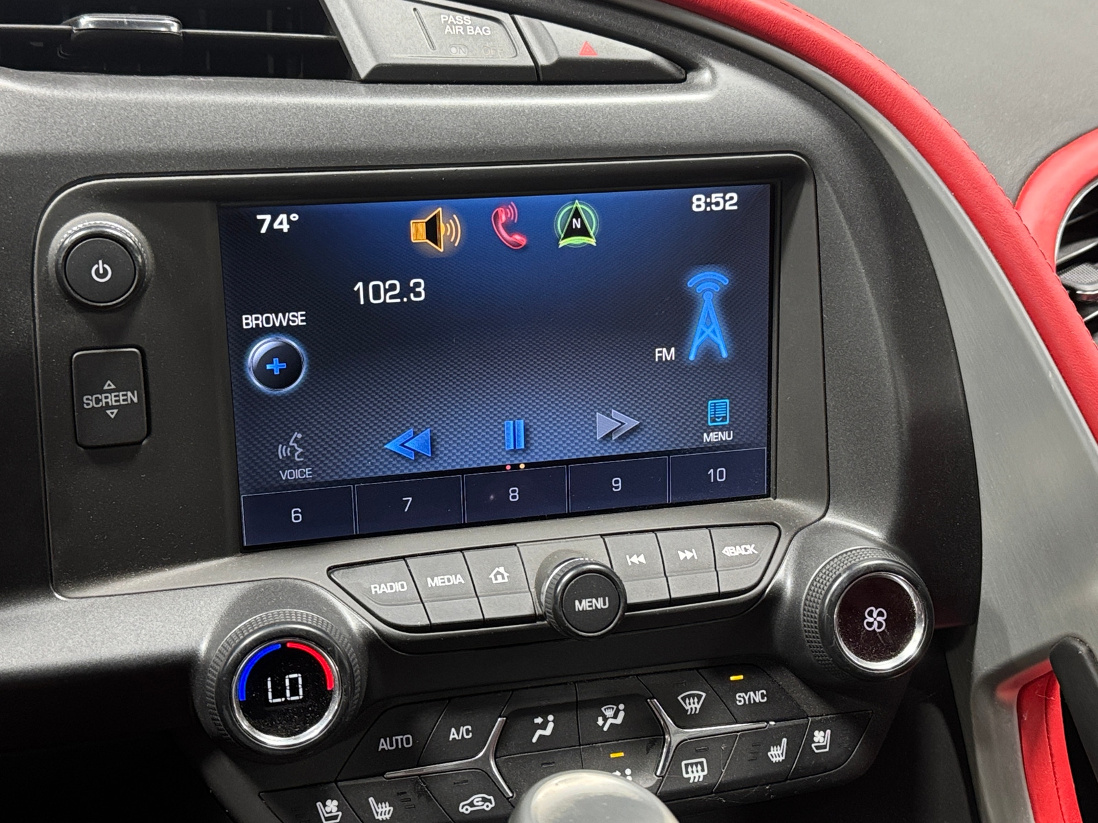 Thumbnail: 2014 Chevrolet Corvette - 3