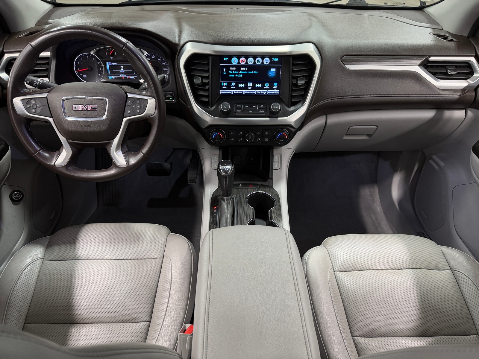 Thumbnail: 2019 GMC Acadia - 2