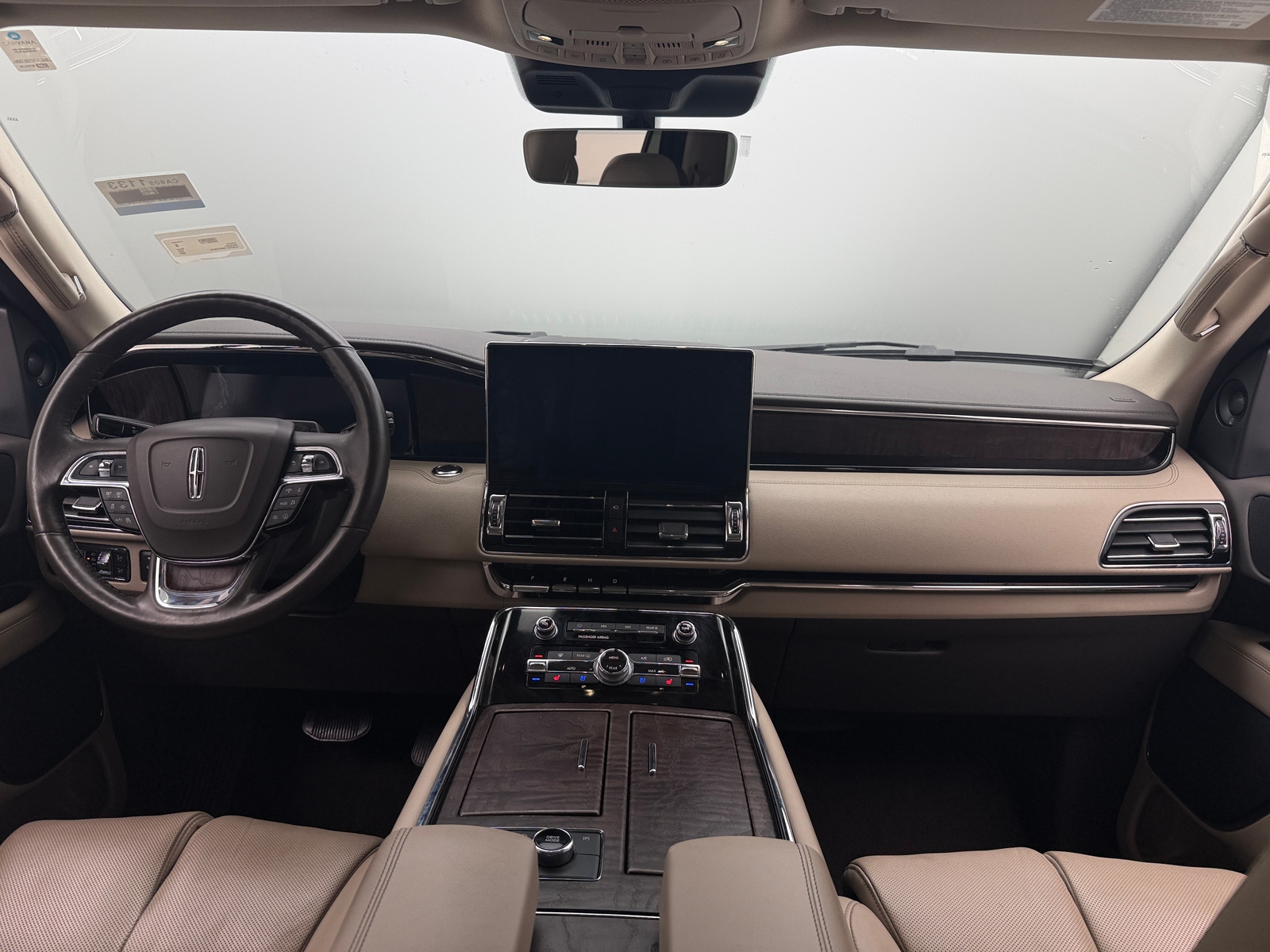 Thumbnail: 2022 Lincoln Navigator - 2