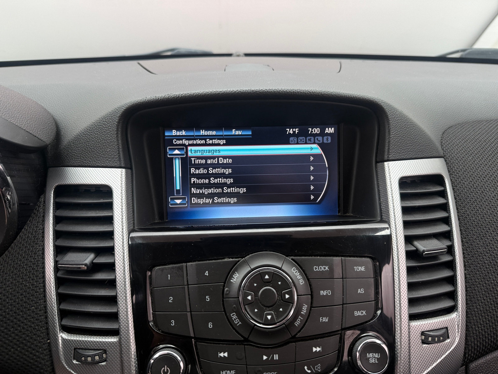 Thumbnail: 2014 Chevrolet Cruze - 3
