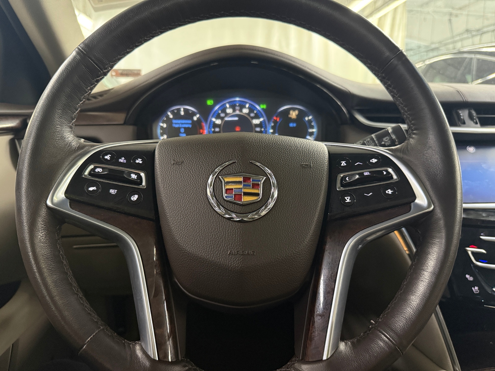 Thumbnail: 2014 Cadillac XTS - 4