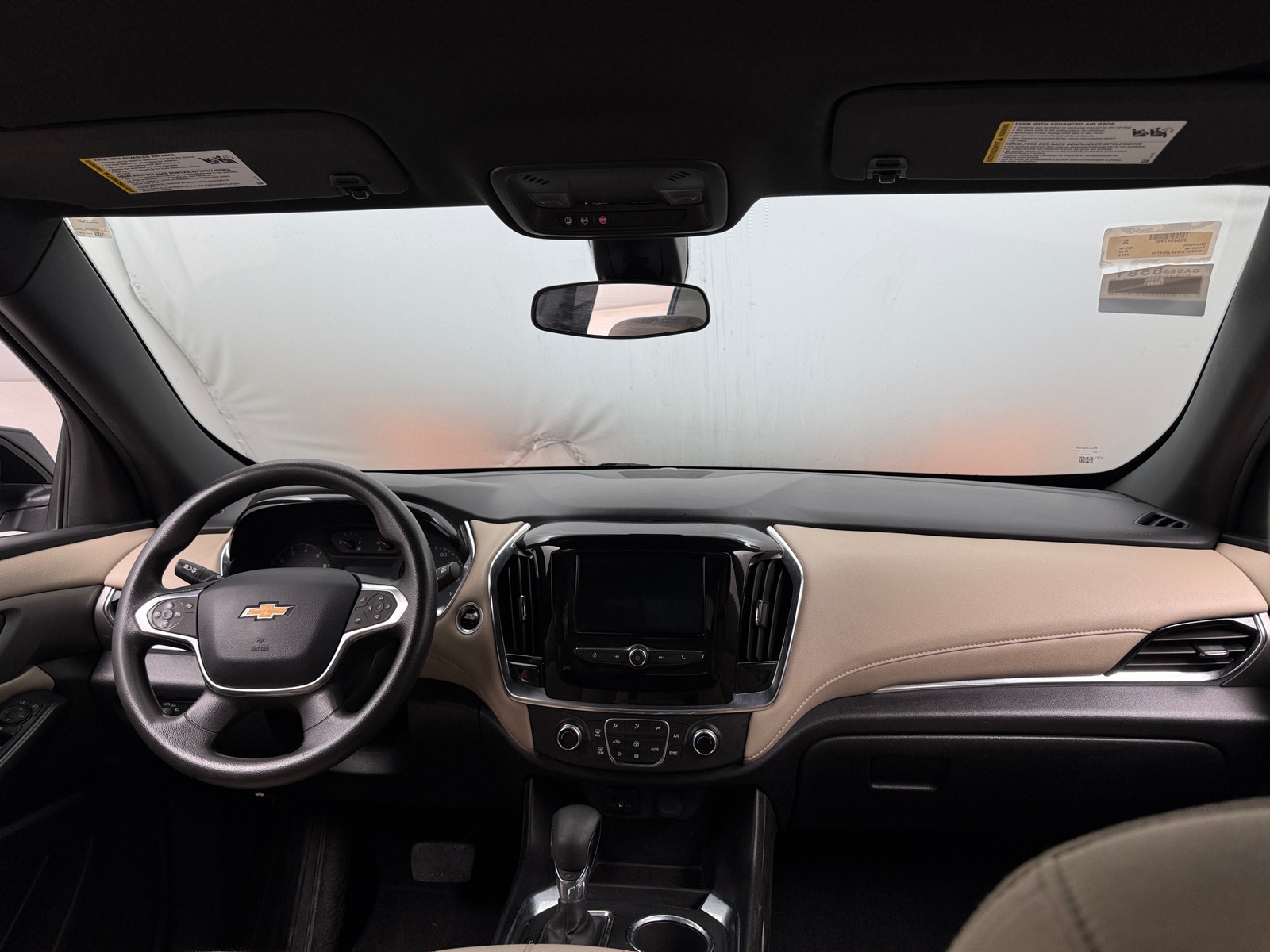 Thumbnail: 2023 Chevrolet Traverse - 3