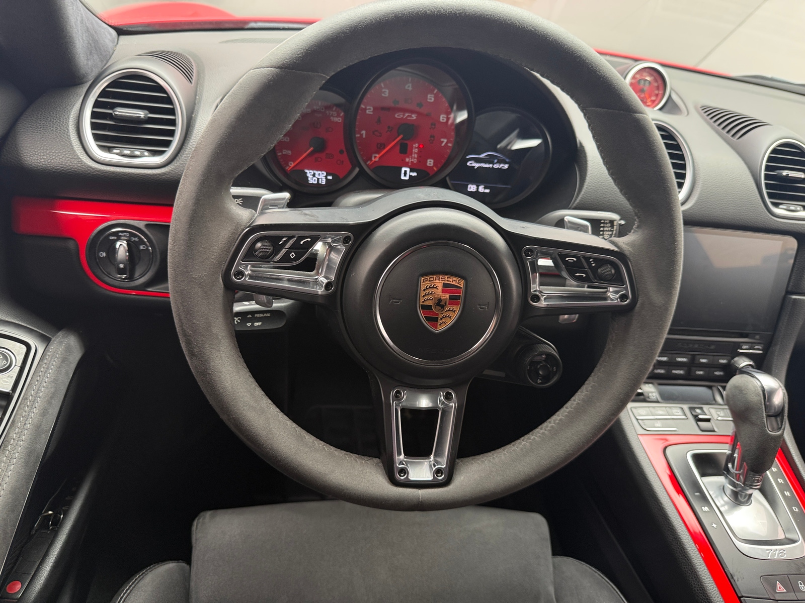 Thumbnail: 2018 Porsche 718 Cayman - 4