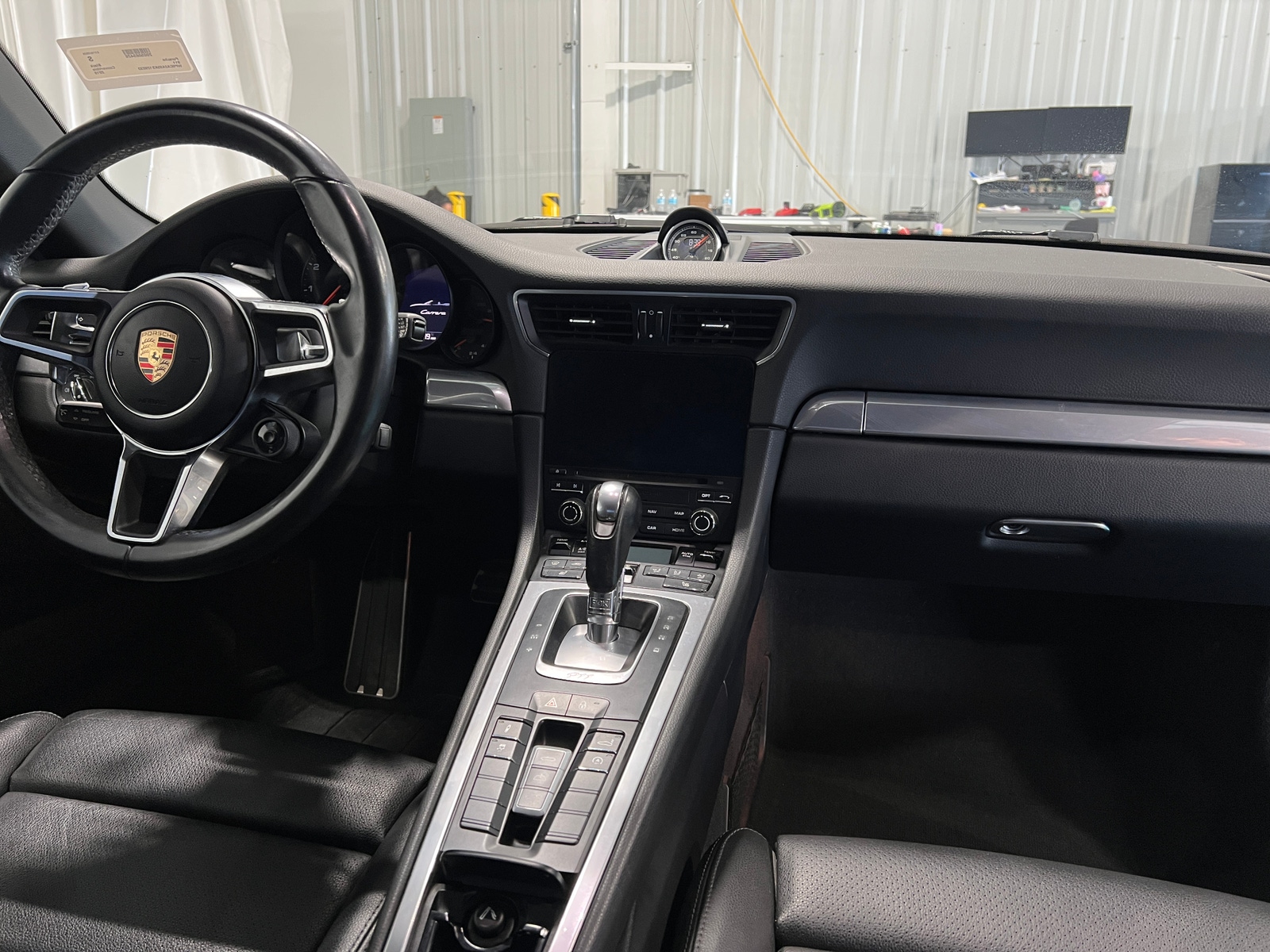 Thumbnail: 2019 Porsche 911 - 2