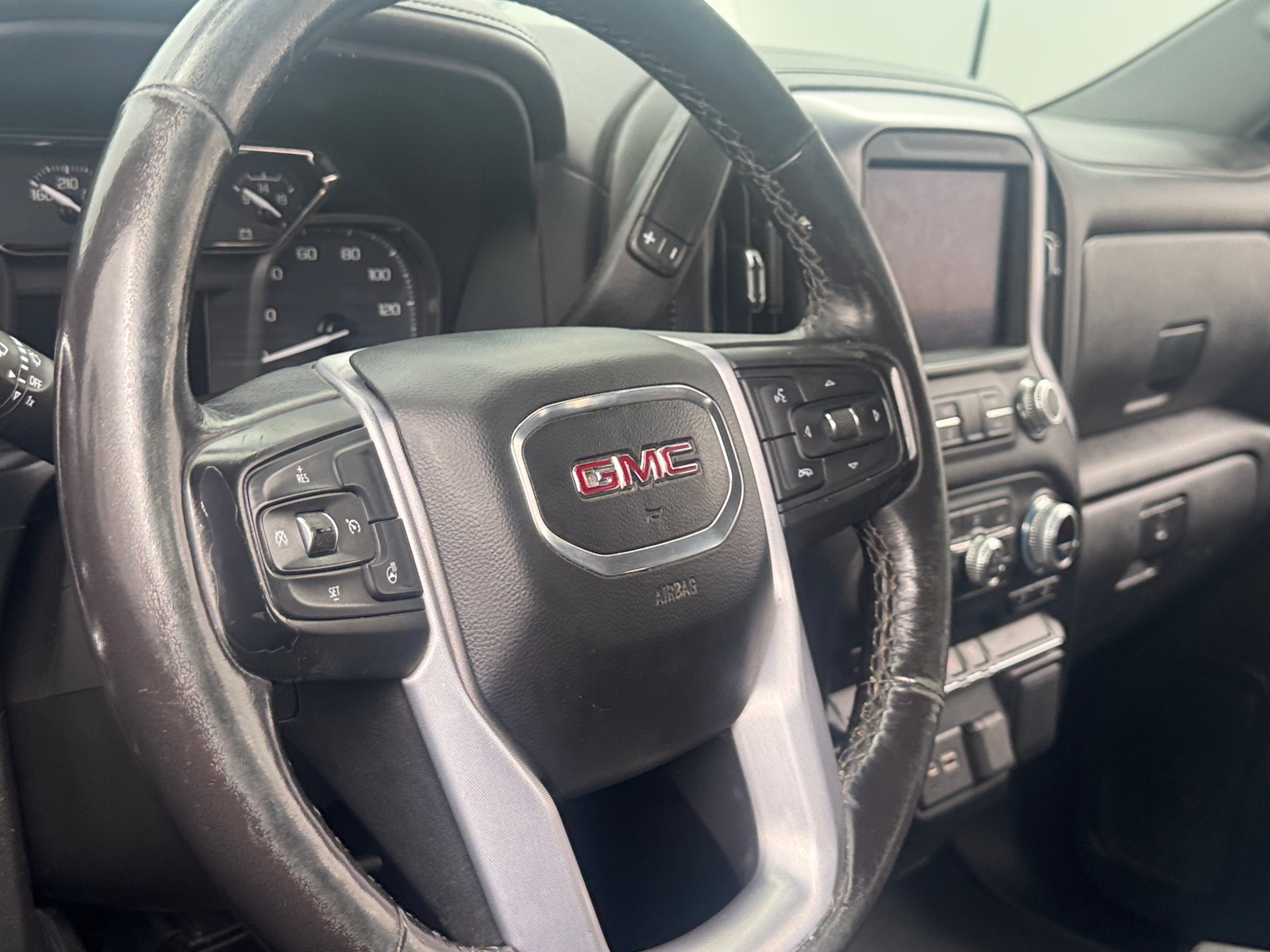 Thumbnail: 2022 GMC Sierra 2500 - 5