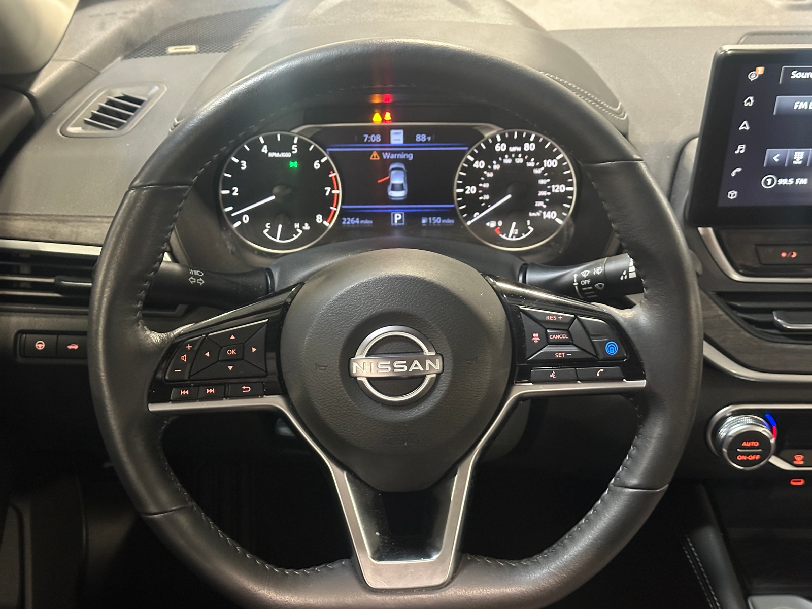 Thumbnail: 2023 Nissan Altima - 4