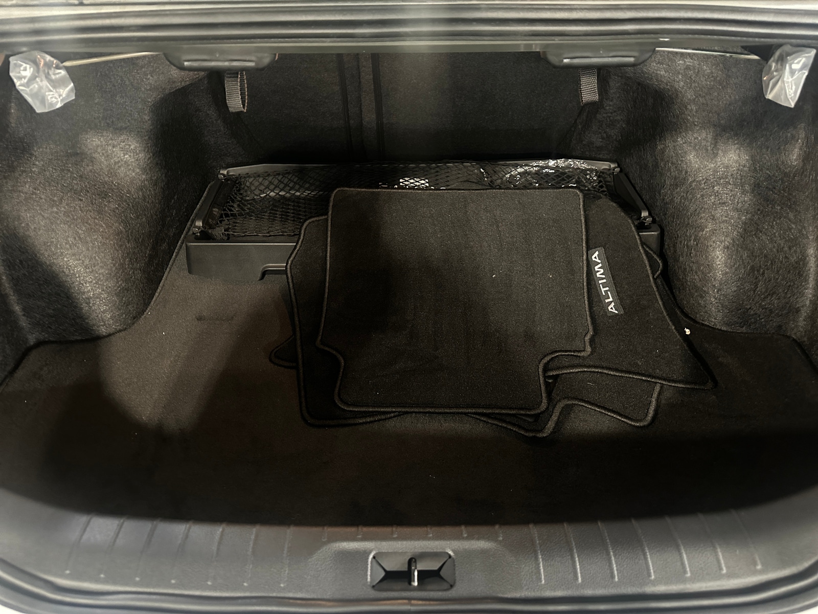 Thumbnail: 2023 Nissan Altima - 6