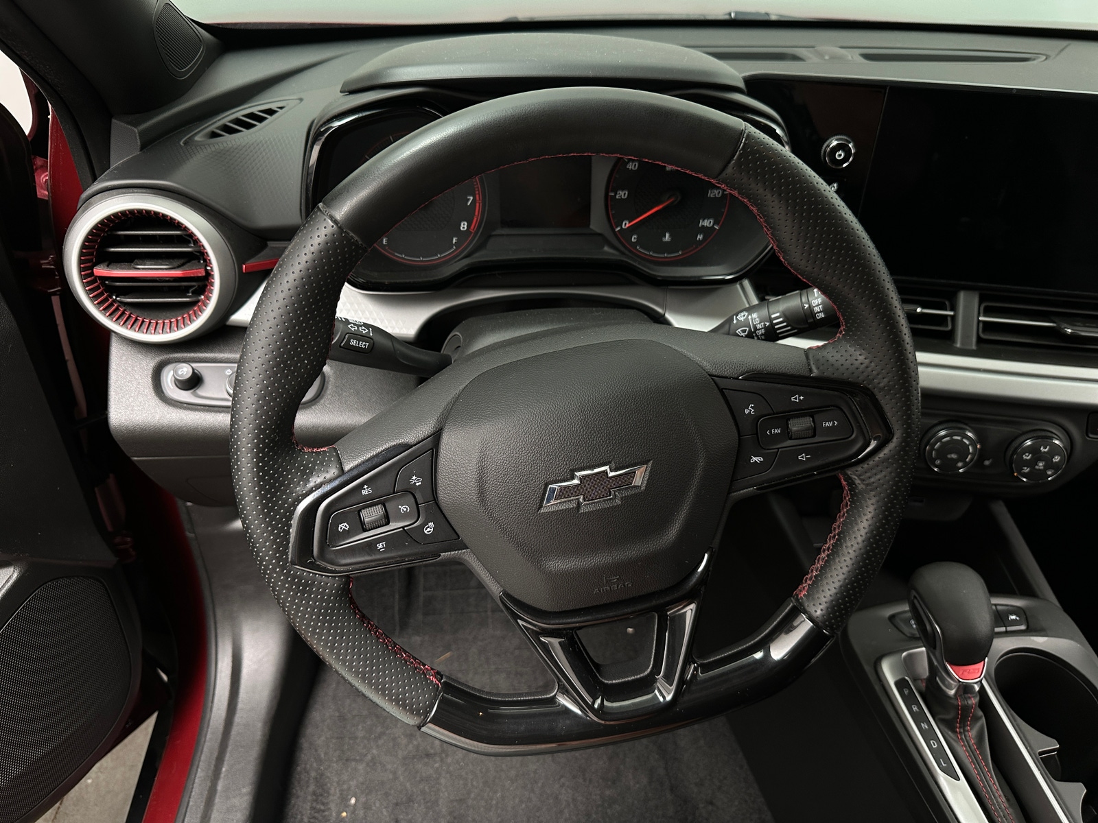 Thumbnail: 2024 Chevrolet Trax - 5